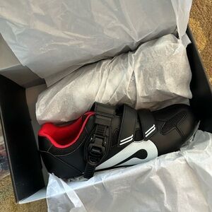 Brand new peloton cycle shoes